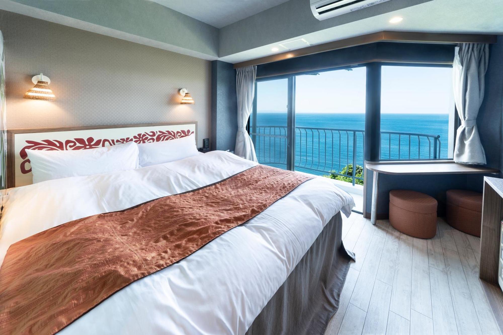 Nagasaki Chapel Coconuts Hotel ＆Resort Isahaya Екстер'єр фото